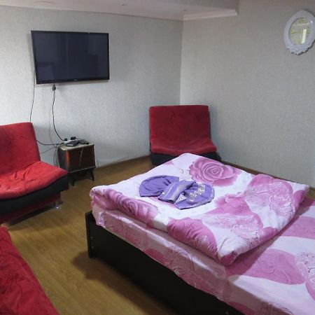 Lana Apartment Tbilisi Exteriör bild