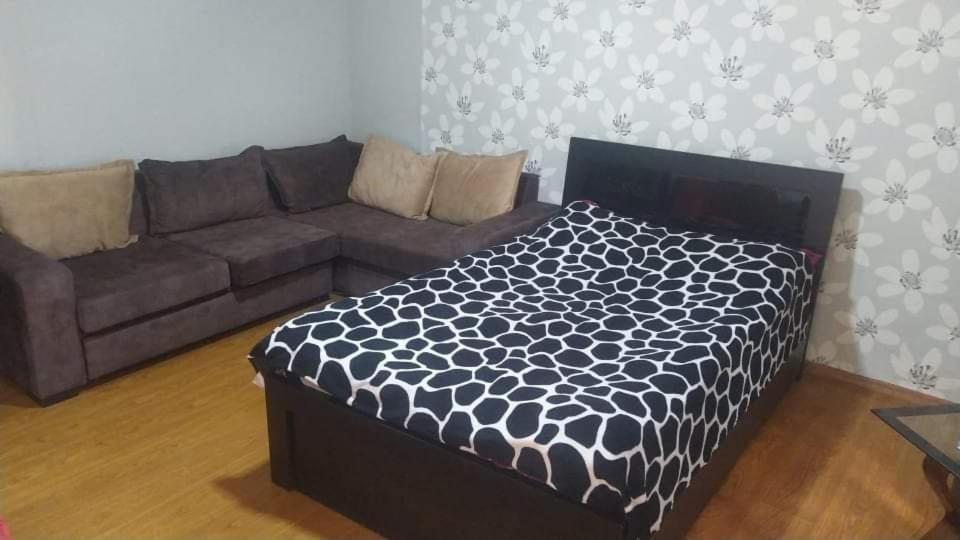 Lana Apartment Tbilisi Exteriör bild