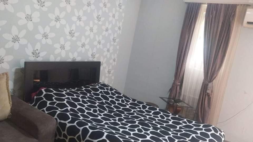 Lana Apartment Tbilisi Exteriör bild