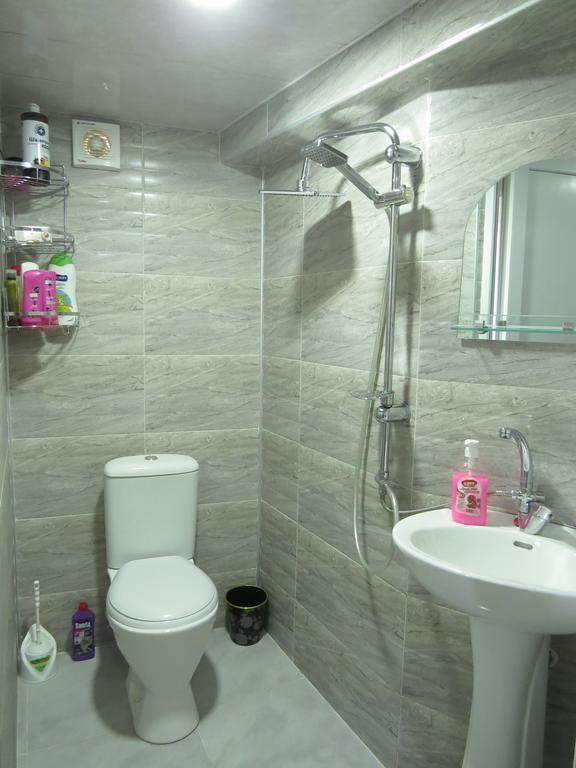 Lana Apartment Tbilisi Exteriör bild