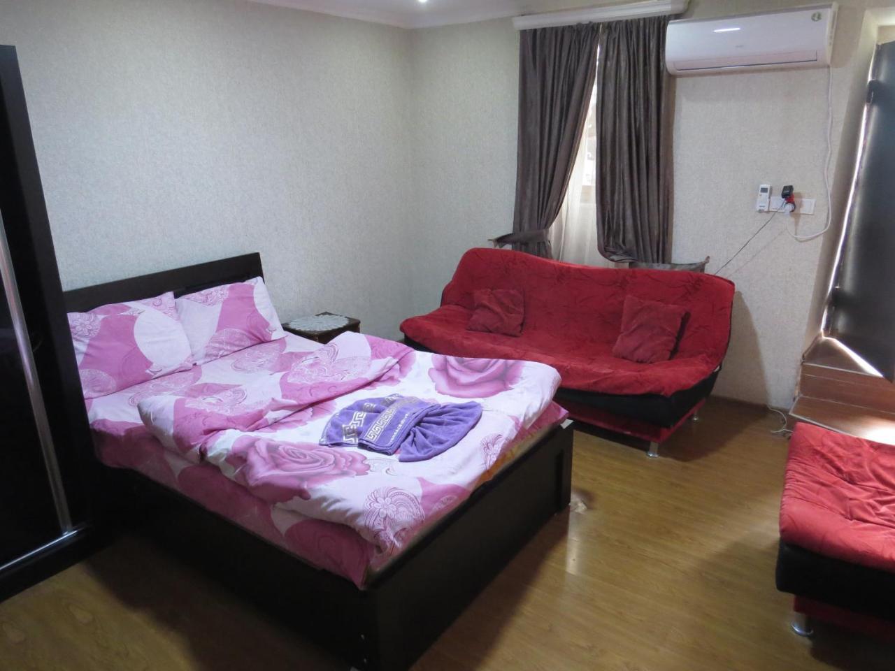 Lana Apartment Tbilisi Exteriör bild